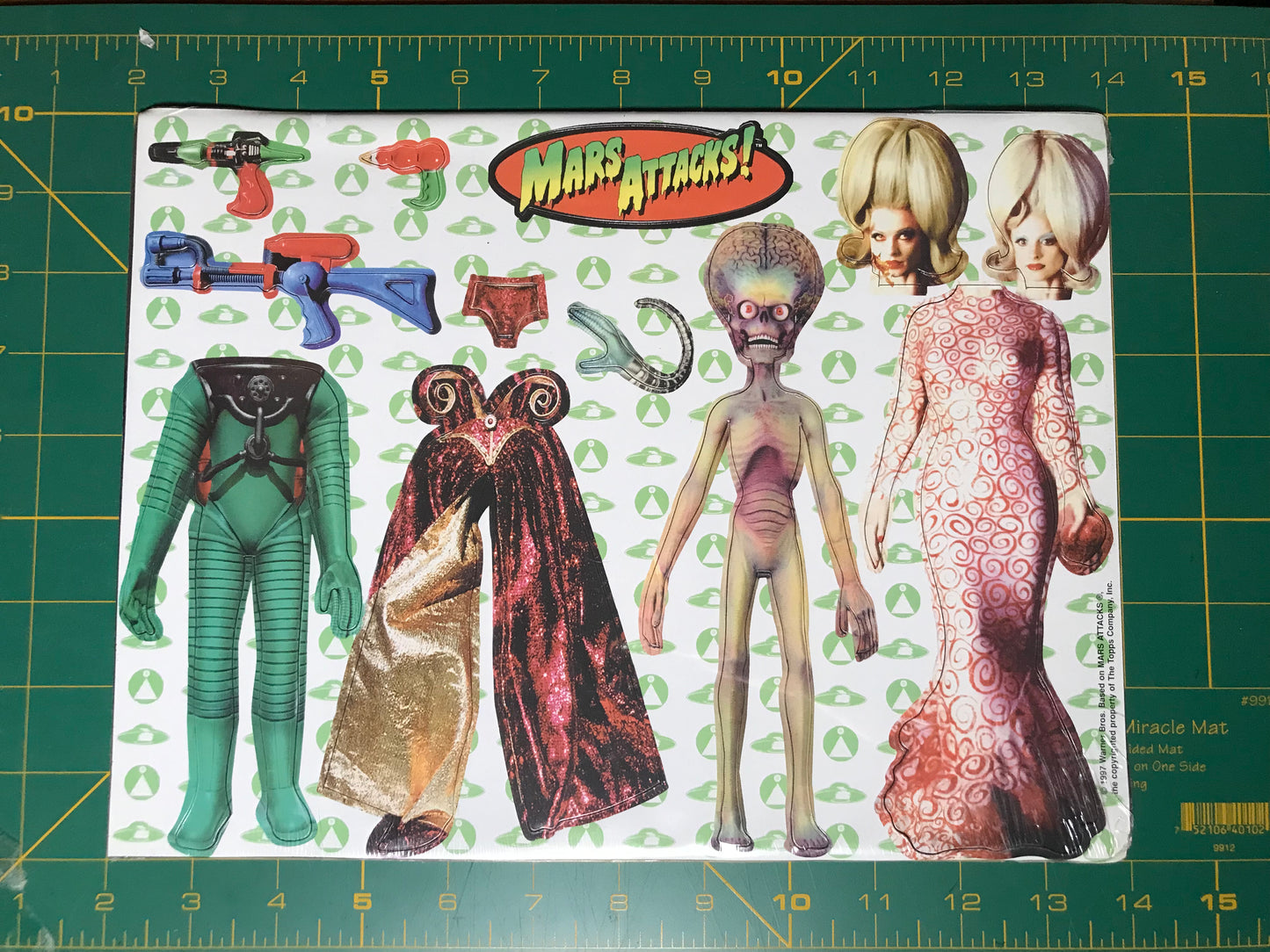 Mars Attacks Mix n’ Match Magnets