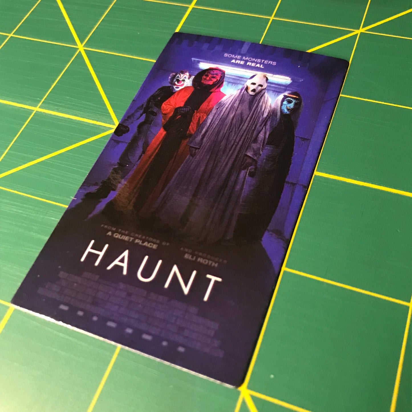 Haunt Magnet Set